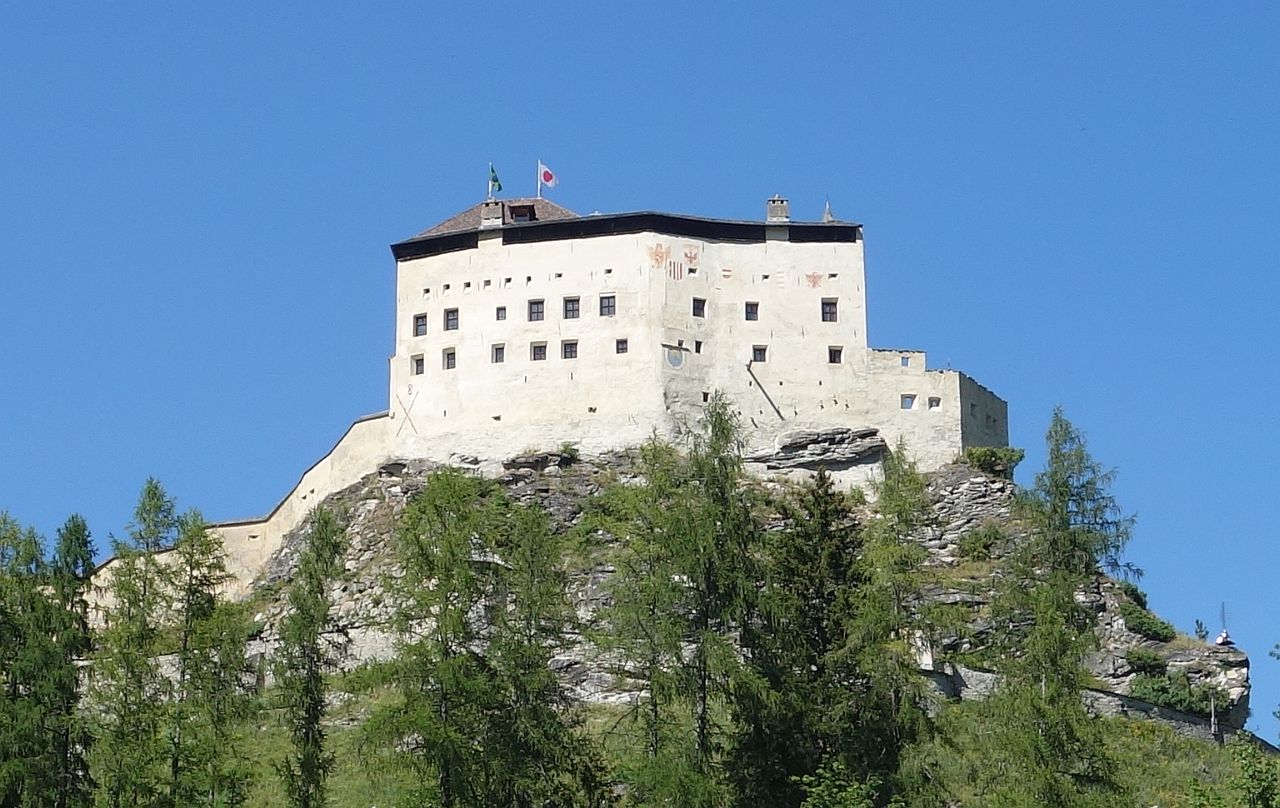 Webalbum OtterTrek 2025 Chastè da Tarasp