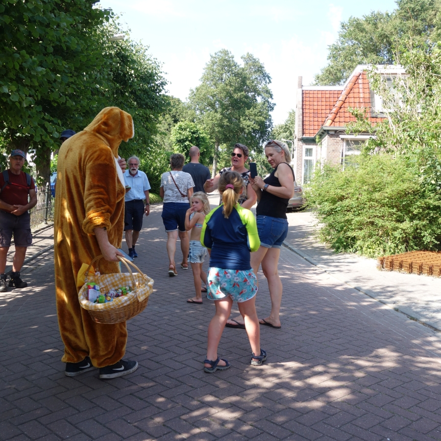 Verwaarde paashaas in Elahuizen